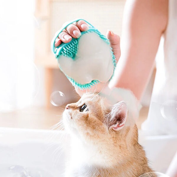 Shampoobürste für Hunde und Katzen | Befüllbare Haustier-Waschbürste – Bild 4